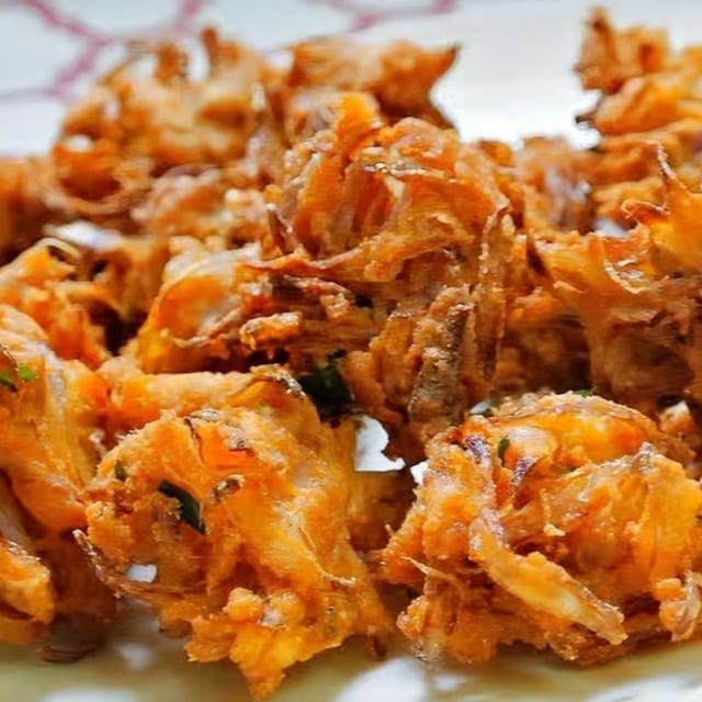 Onion Pakora.