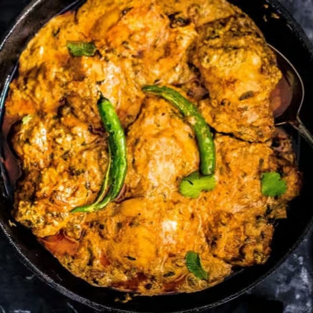 Hyderabadi Dum Ka Murg.